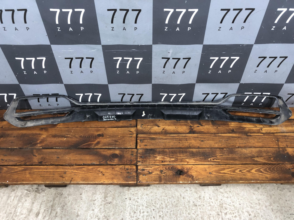 Накладка заднего бампера Kia Sorento 4 (MQ4) 20-22 Б/У Оригинал 86670P2010