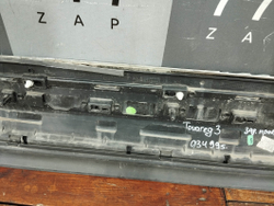 Накладка двери задней правой VW Touareg 3 18-нв Б/У Оригинал 760854950F