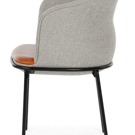 Стул Embrace с подлокотниками серая ткань и коричневая экокожа