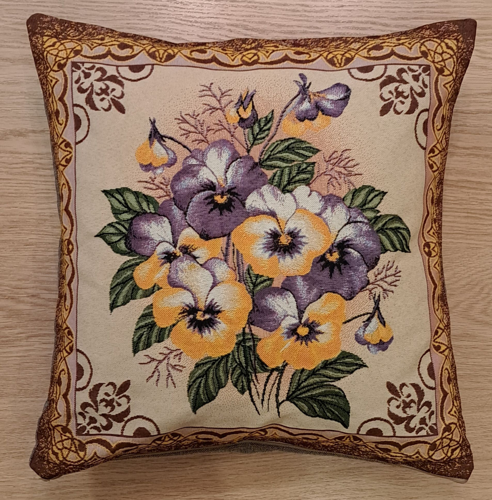 Декоративный гобеленовый чехол для интерьерной подушки Виолы 47*47