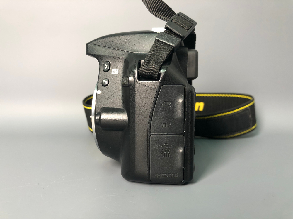 Nikon D3300, 17435 кадров пробега