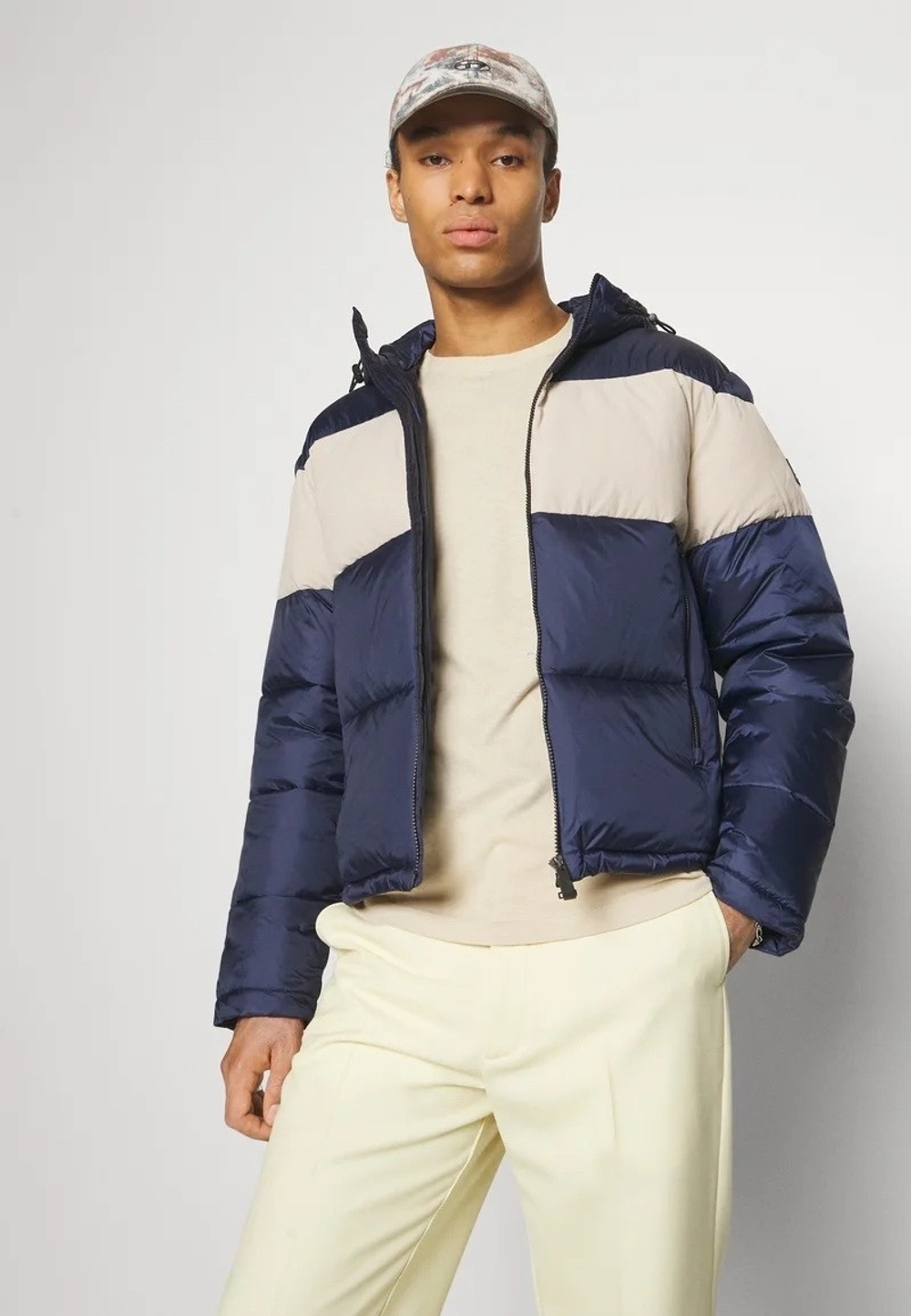 Куртка утепленная мужская EA7