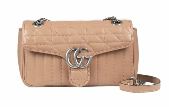 Сумка на плечо Gucci GG Marmont маленького размера розовый