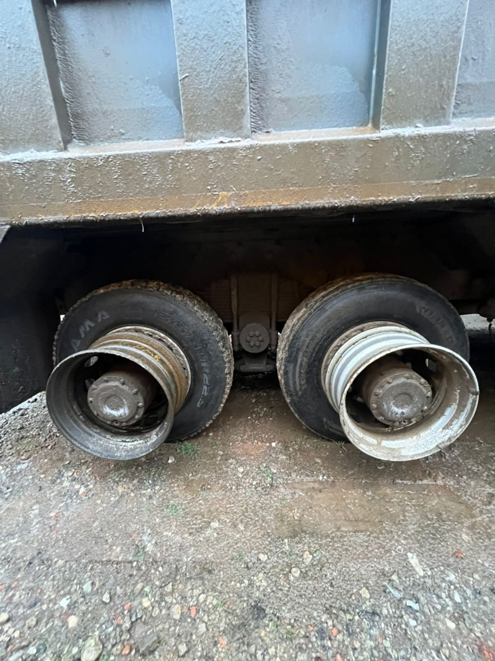 FAW J6 8x4 Самосвал СА3310Р66K24T4E5