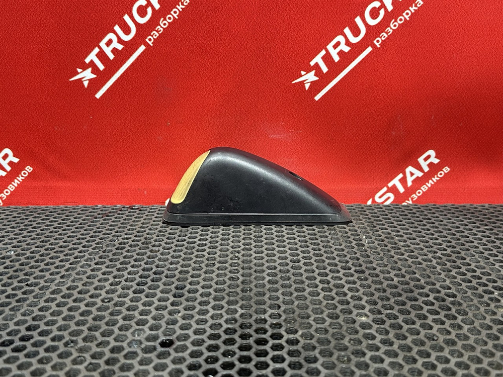 Габаритный фонарь боковой