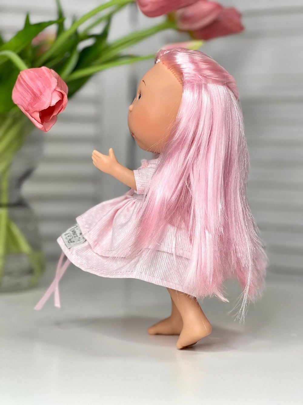 Кукла Nines виниловая 23см Little Mia (3160K1)