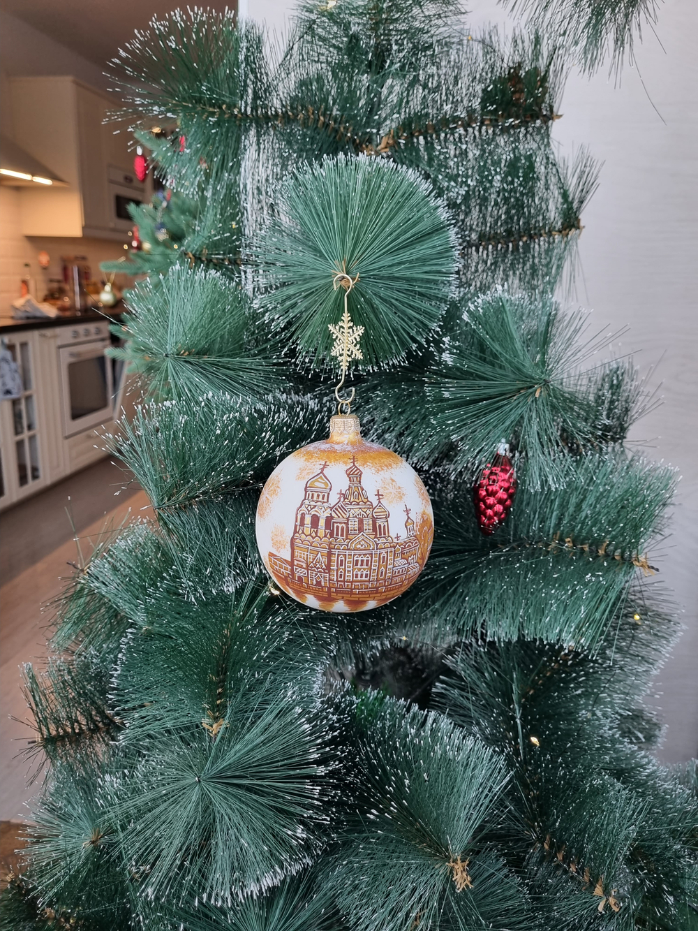 Шар стеклянный "Спас на крови",  ручная роспись