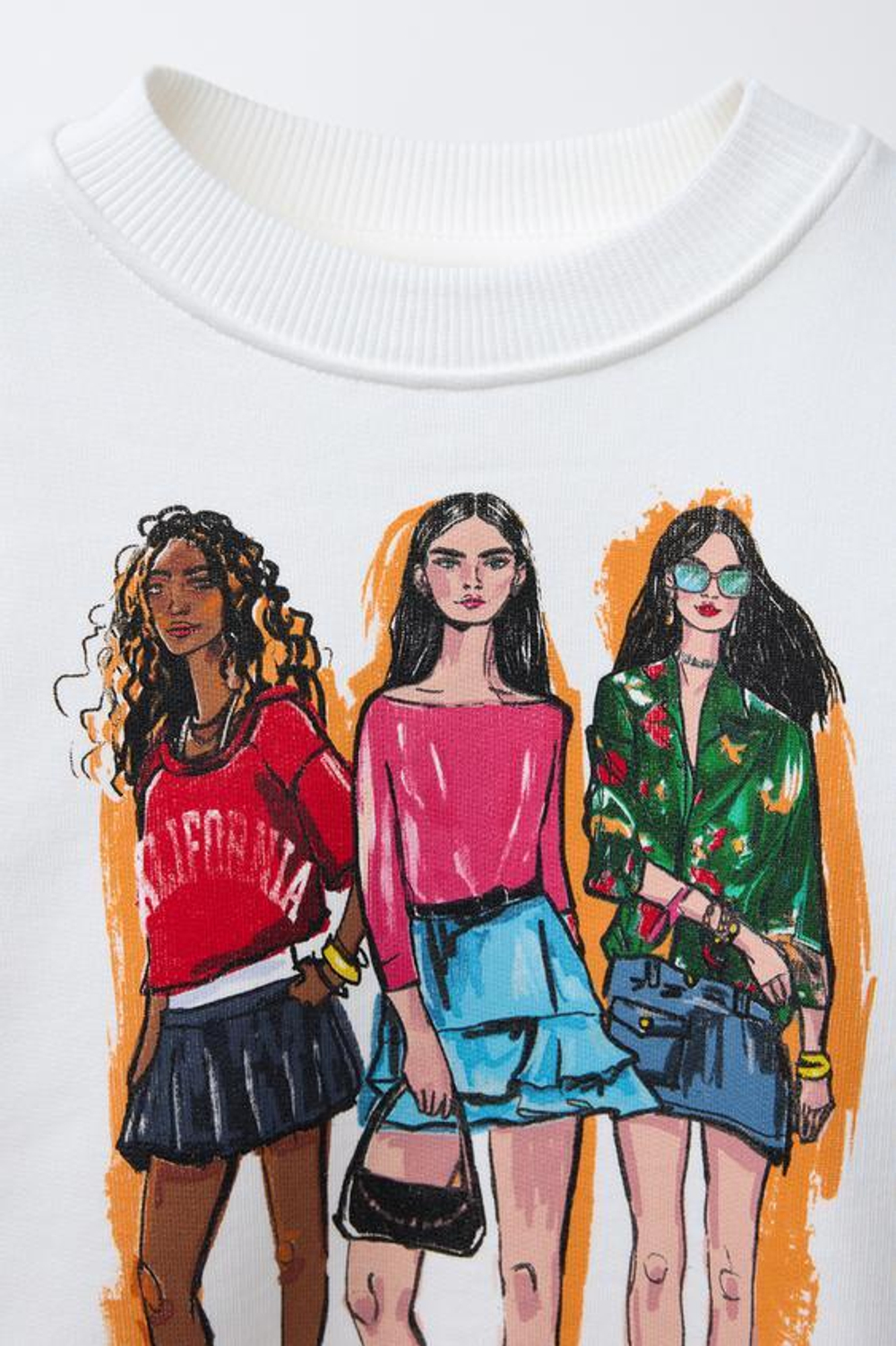 ZARA ТОЛСТОВКА С ПРИНТОМ «КУКЛЫ», ЖЕЛТОВАТО-БЕЛЫЙ