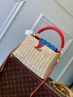 Louis Vuitton Capucines BB