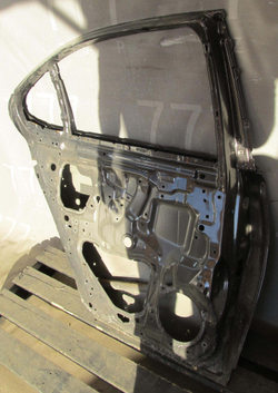 Дверь задняя левая Lexus LS 4  Б/У Оригинал 
6700450060