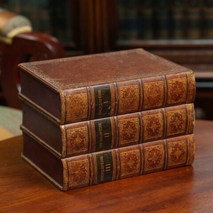 Кабинетный настольный ликерный бар