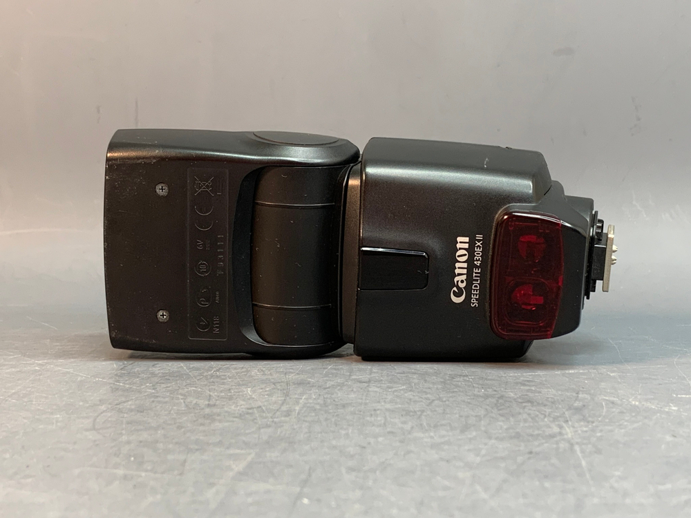 Canon Speedlite 430EX II