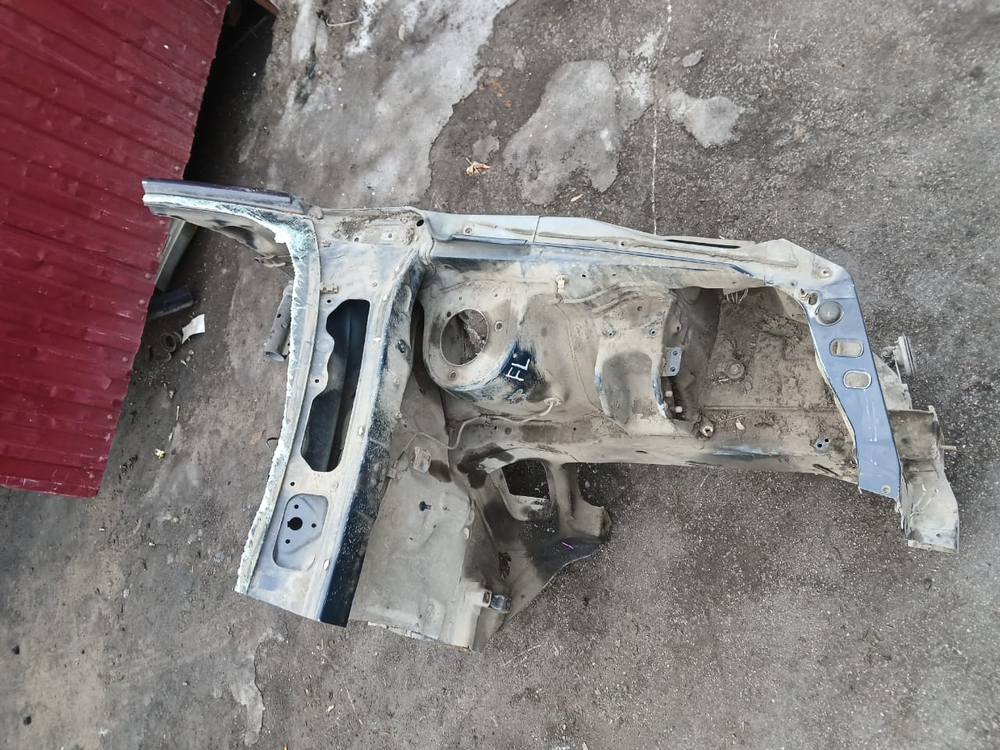 Лонжерон передний левый MITSUBISHI CHARIOT 1994