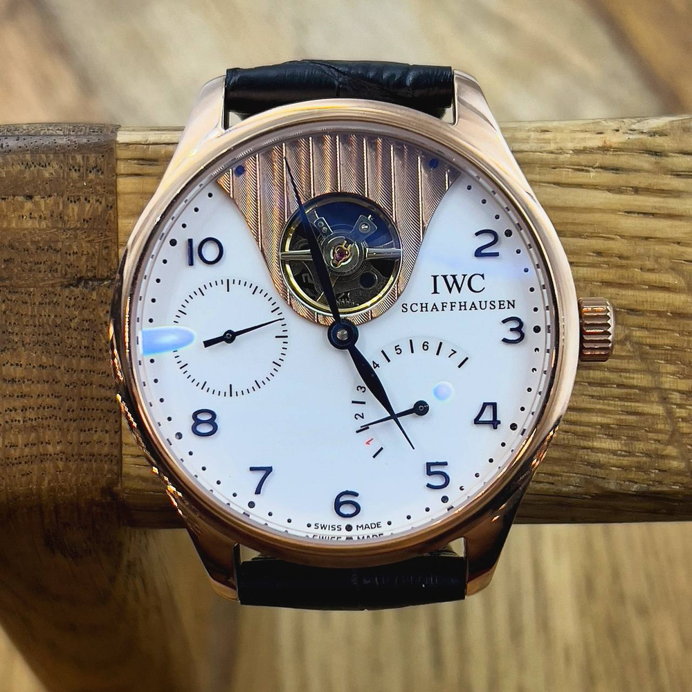 Часы IWC