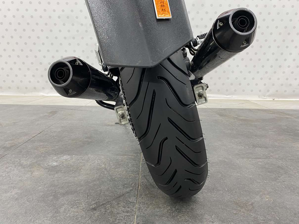 Suzuki GSR250 2015
