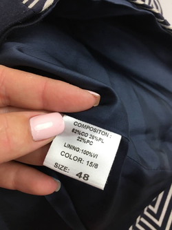 Костюм CATERINA LEMAN  деловой 48 размер