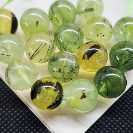 Пренит природный, бусины 12мм, штучно