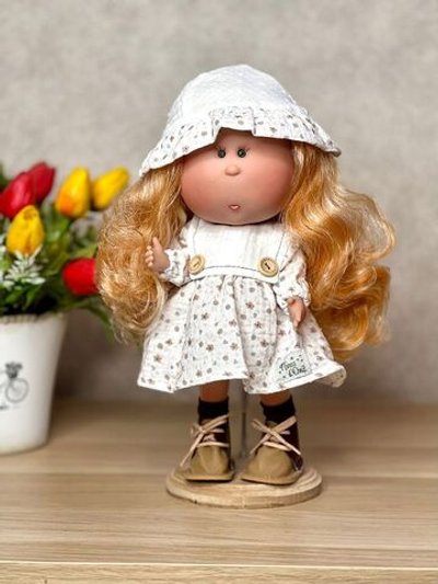 Кукла Nines виниловая 30см MIA в пакете (3402M2)