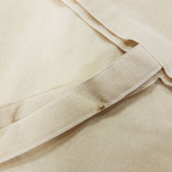 Причина уценки: грязь