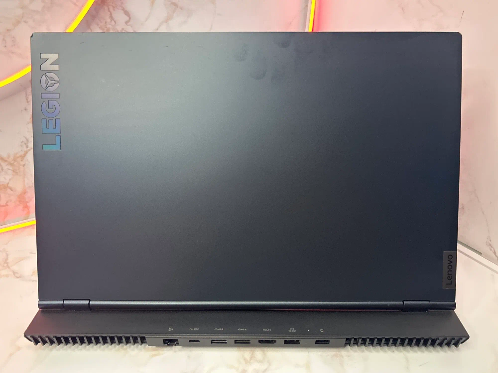 Ноутбук Lenovo Legion 5 15ACH6H (82JU005GRU) 15,6"/AMD Ryzen 7 5800H/RAM 16GB/SSD 1024GB/GeForce RTX 3070 8GB/1920*1080/IPS 165Hz/Windows 11/Подсветка кл-ры: LED/черная