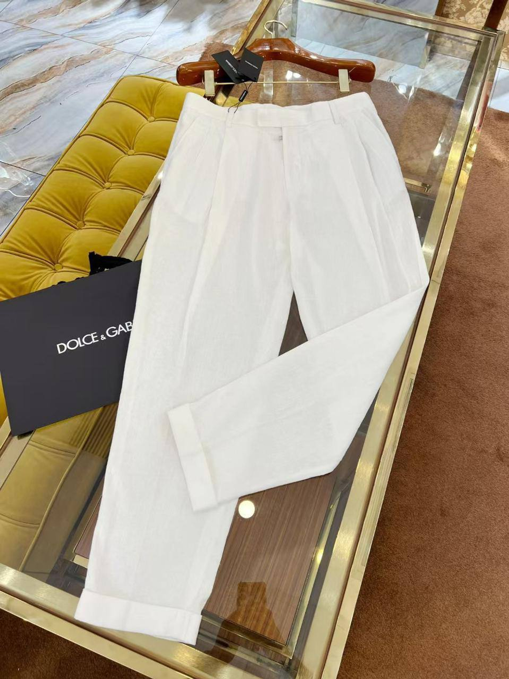 Костюм Dolce Gabbana