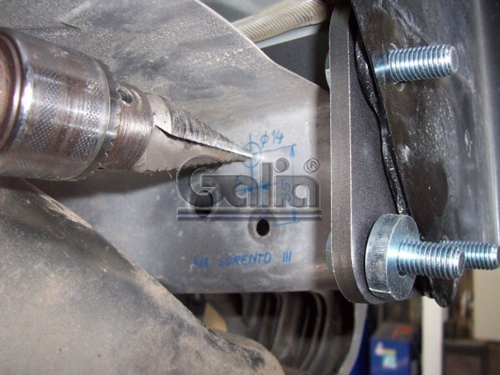 Фаркоп оцинкованный Galia H069A для Hyundai Santa Fe 2006-2012, Kia Sorento 2009-2012(паспорт и сертификат в комплекте)(без электрики)
