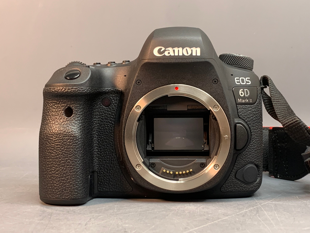 Canon EOS 6D Mark II Body 7.536 кадров