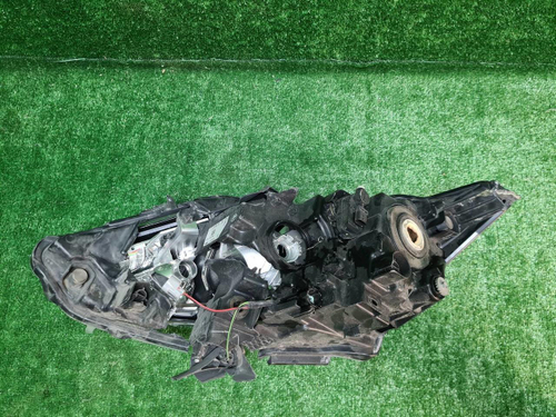 Битая Фара правая Nissan Qashqai J11 (2013-2019) галоген