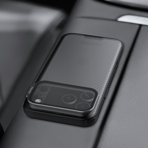 Чехол прозрачный тонированный на iPhone 17 Pro Max, серия CamShield Prop Case (версия с прозрачной крышкой объектива) от Nillkin