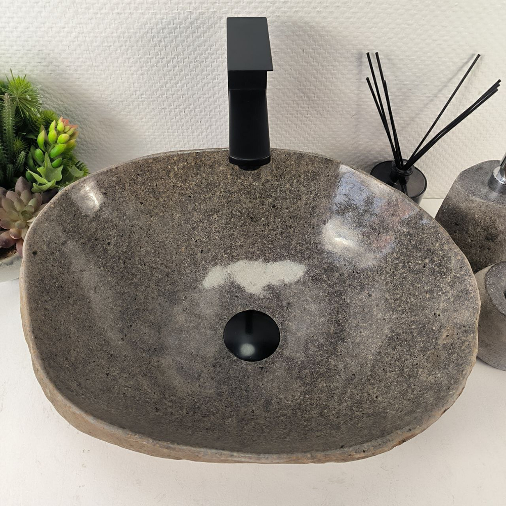 Раковина из речного камня RS-65452 45*36*15 0861