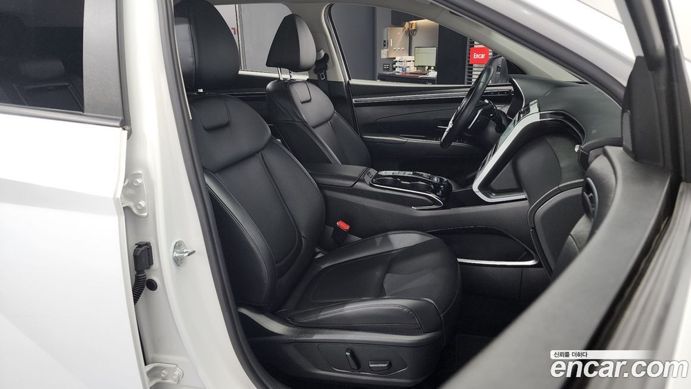 Hyundai Tucson (NX4) Дизель 2.0 2WD (04.2022)