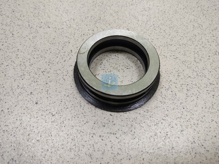 Втулка первичного вала 2381.1701026