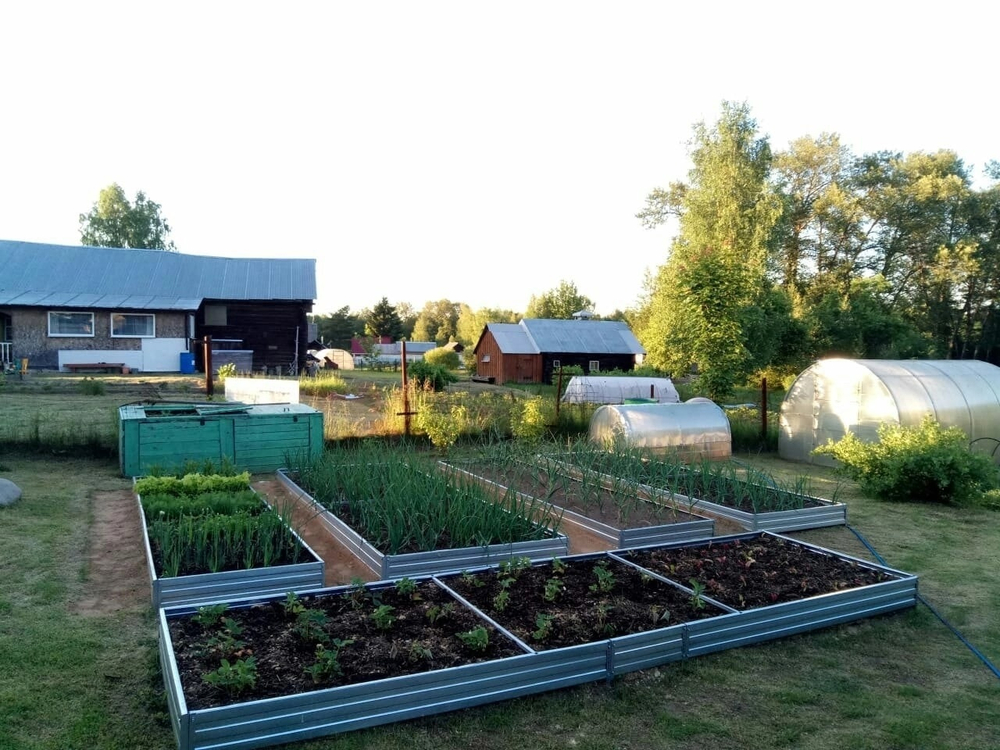 Грядка 1м*3,0м*40см КОРИЧНЕВАЯ