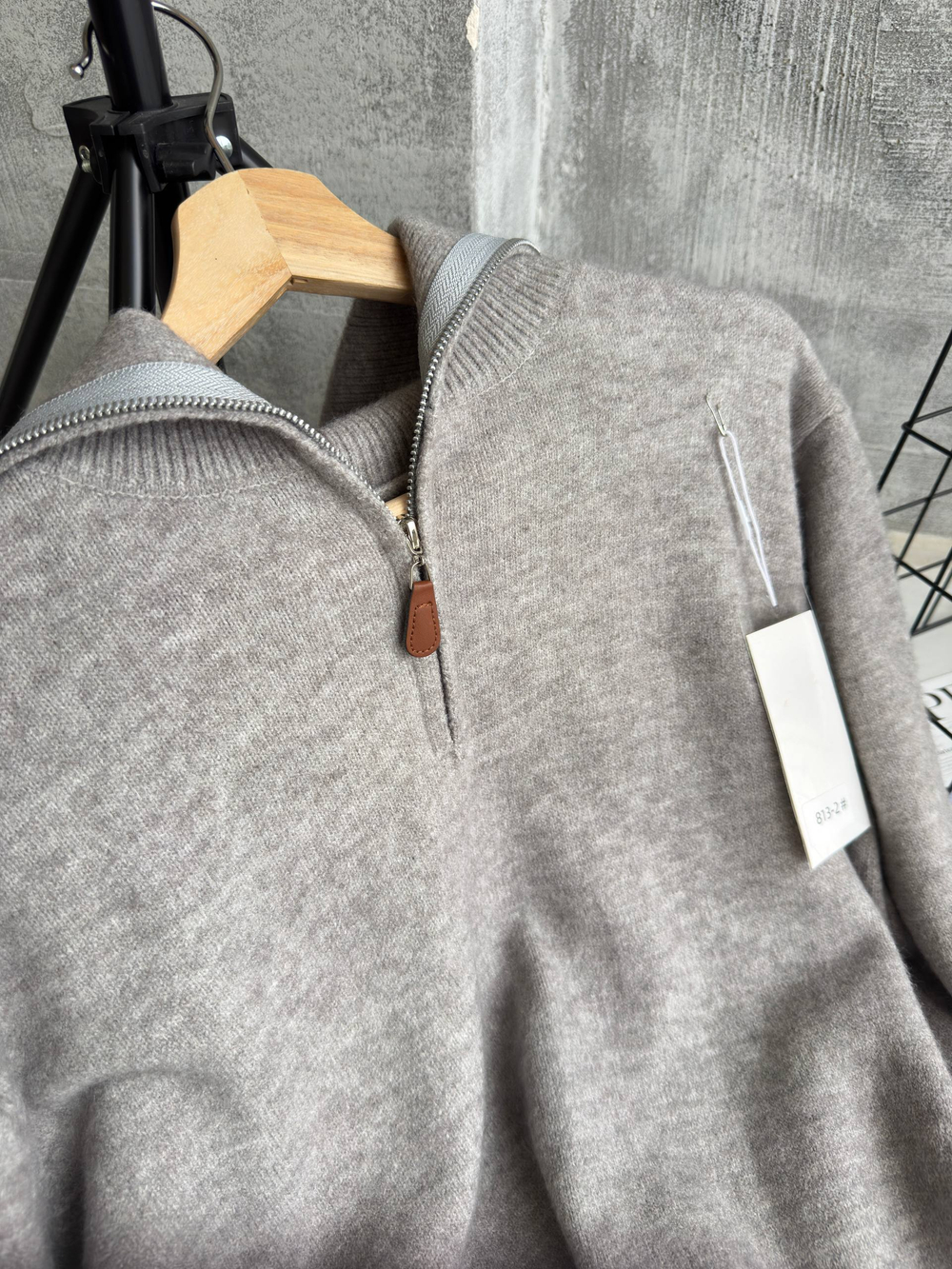 Свитер жен. 813-2 св-сер.