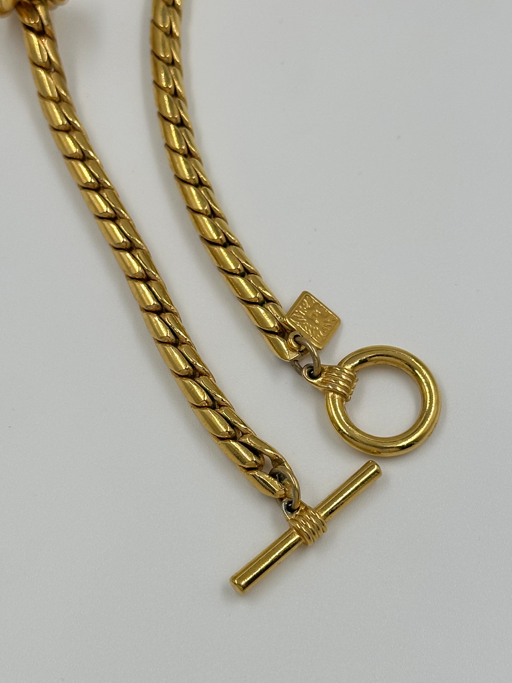 Колье с узелками Anne Klein