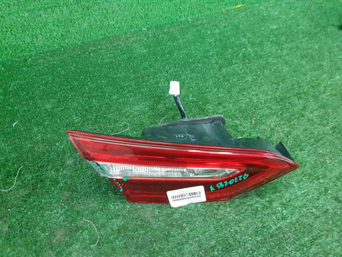 Фонарь левый внутр. Toyota Camry xv70 (17-нв) LED