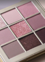 O HUI  Real Color Eyeshadow Palette Mood Pink. Палетка теней # 02