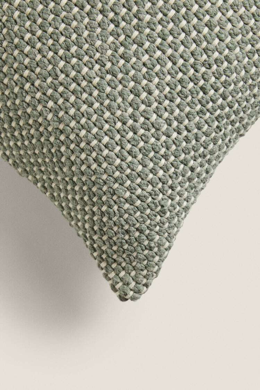 ZARA HOME ПЛЕТЕНЫЙ ЧЕХОЛ ДЛЯ ДЕКОРАТИВНОЙ ПОДУШКИ, СВЕТЛО-ЗЕЛЕНЫЙ