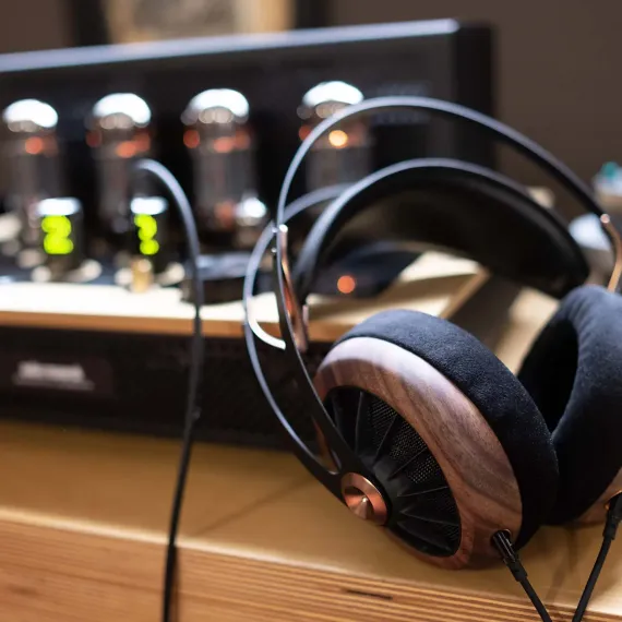 Audio Research I/50 Black