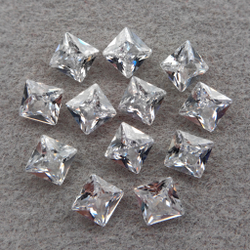 Фианит квадрат, Crystal