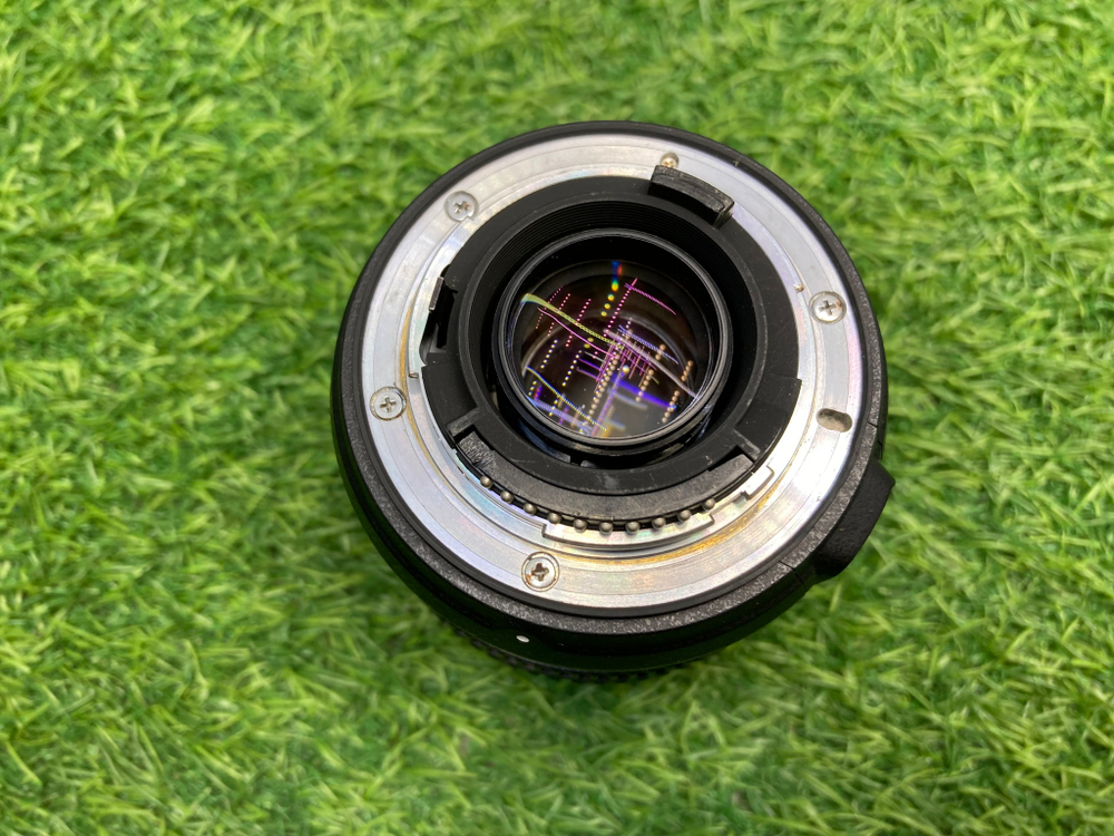 Nikon 18-70mm 3.5-4.5G ( С дефектом )