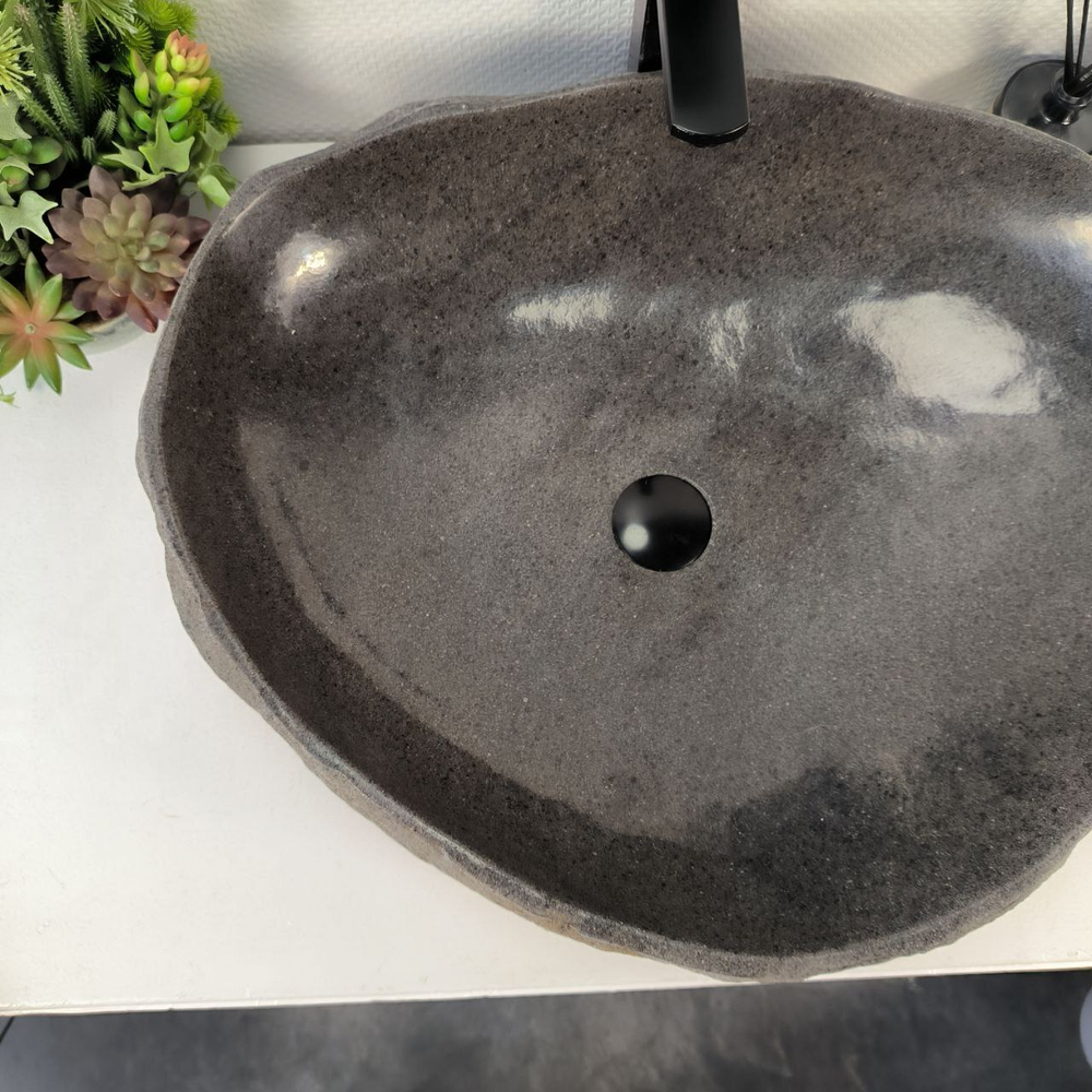 Раковина из речного камня RS-65557 67*53*15 0863