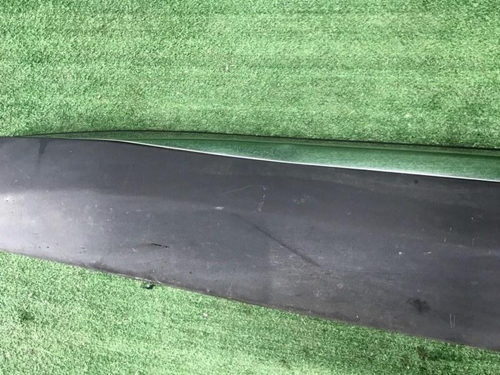 Накладка двери передняя левая Peugeot 3008 2 (2016-н.в.)