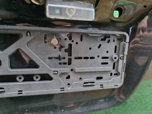 Крышка багажника Toyota Prius 2 XW20 (2003-2011)