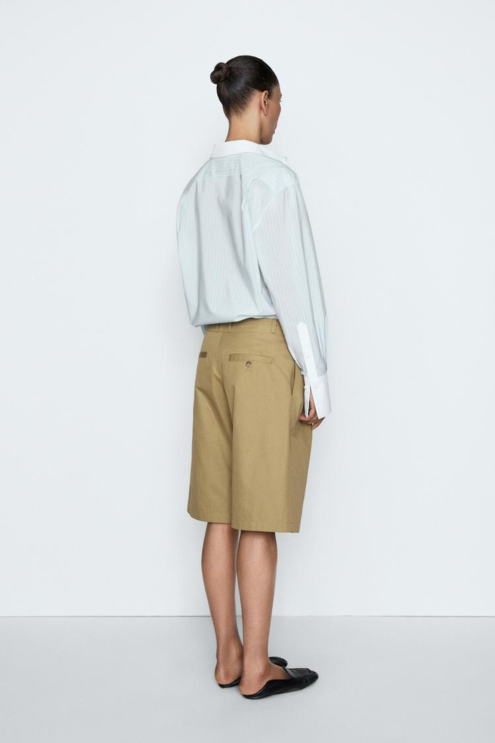 Massimo Dutti Бермуды с перекрестной застежкой - STUDIO, хаки