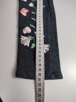 Брюки H&M с вышивкой на 5-6 лет