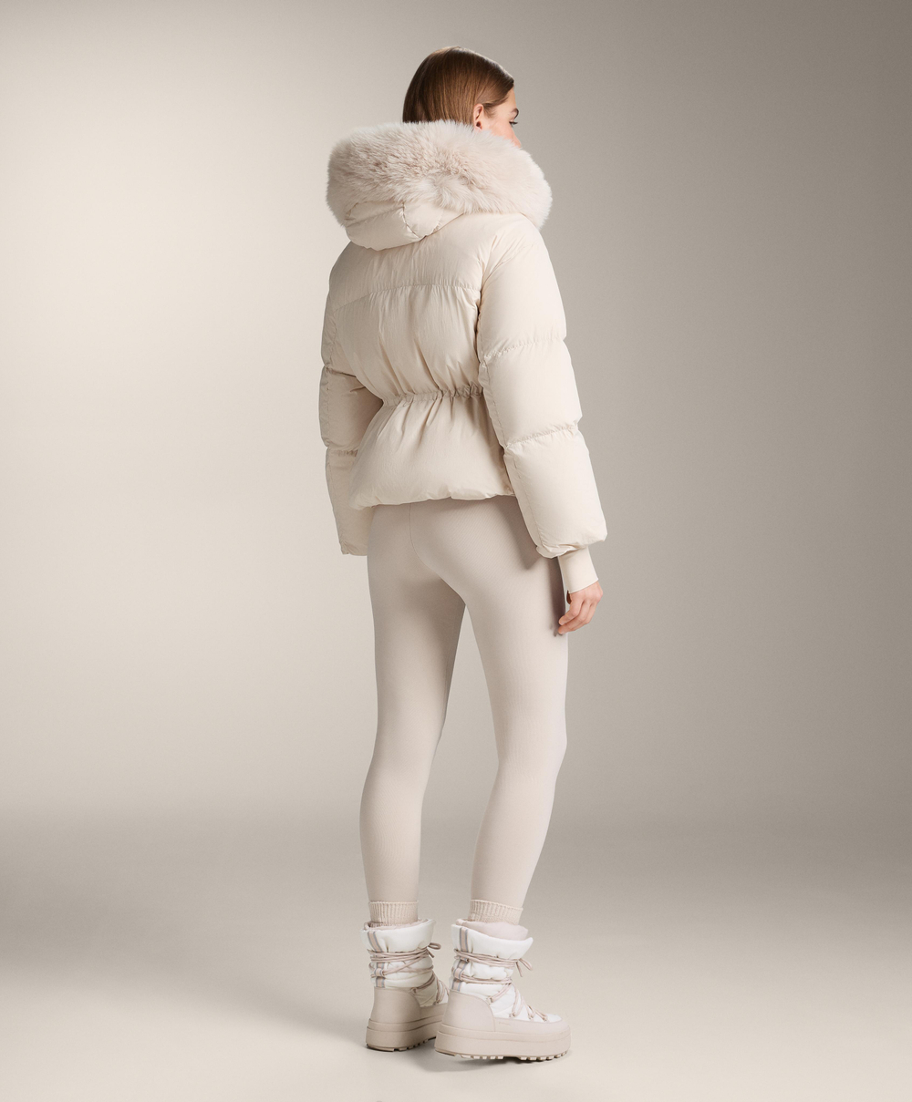 Oysho Короткий пуховик с наполнителем из 100%-го пуха, экрю