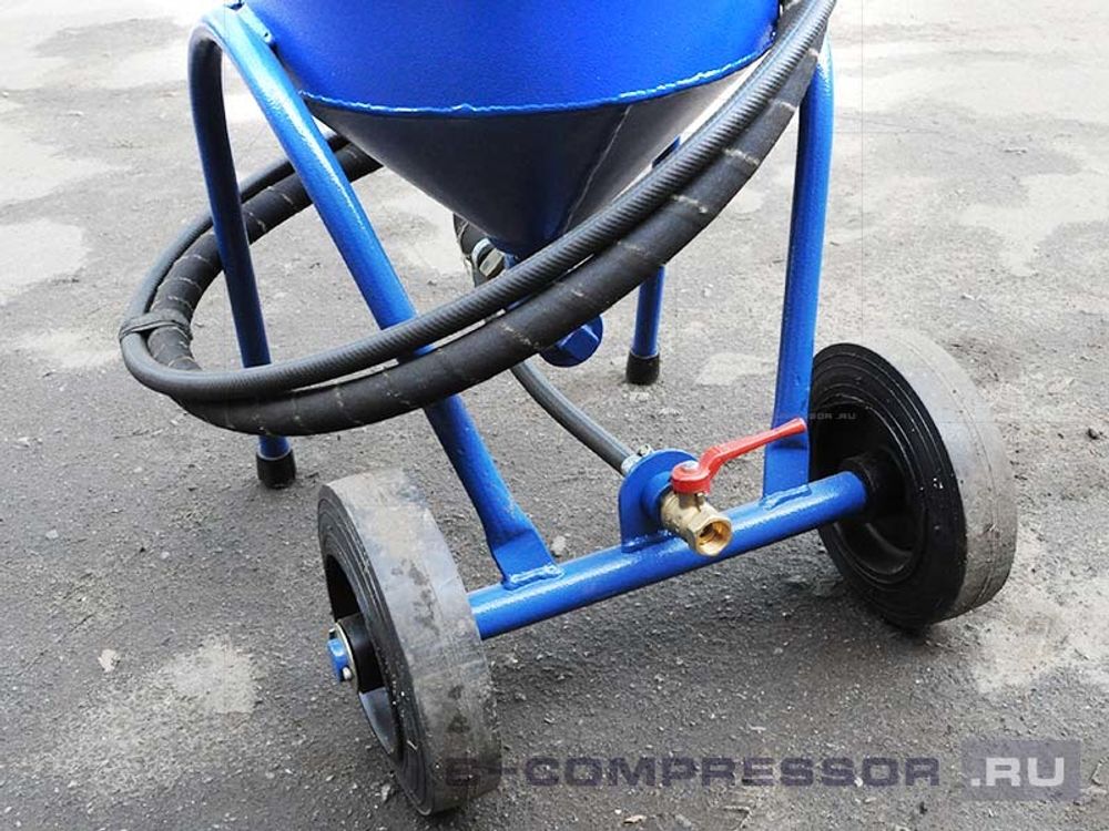 Пескоструйный аппарат АСО 40Э фото подвода воздуха