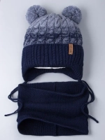 Шапка вязаная для мальчика на завязках и снуд