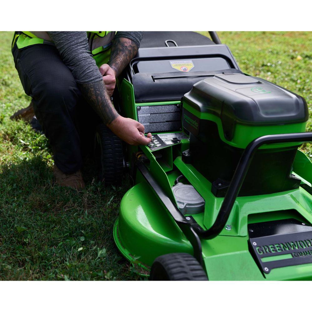 Cамоходная аккумуляторная газонокосилка Greenworks 82LM30S , 82v, 76 см, (2519207), без АКБ и ЗУ